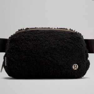 Lululemon Fleece Everywhere Belt Bag **brand new with tags**